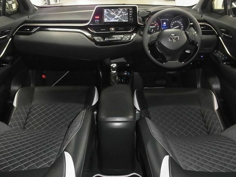 C-HR-2