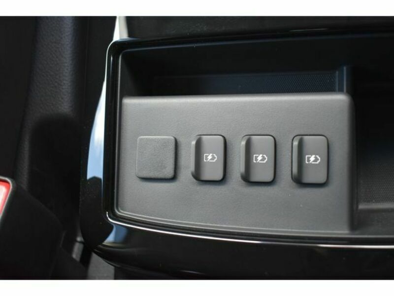 ELGRAND-12