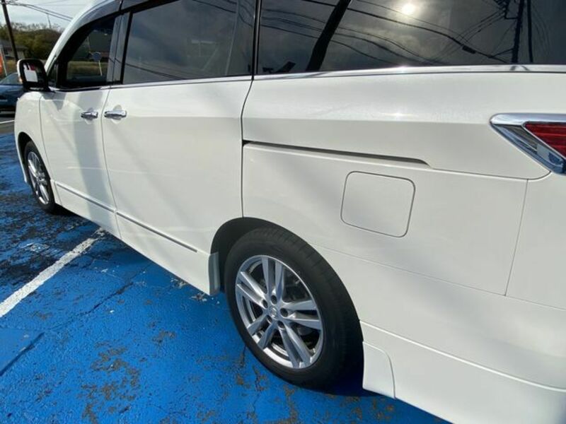 ELGRAND-11