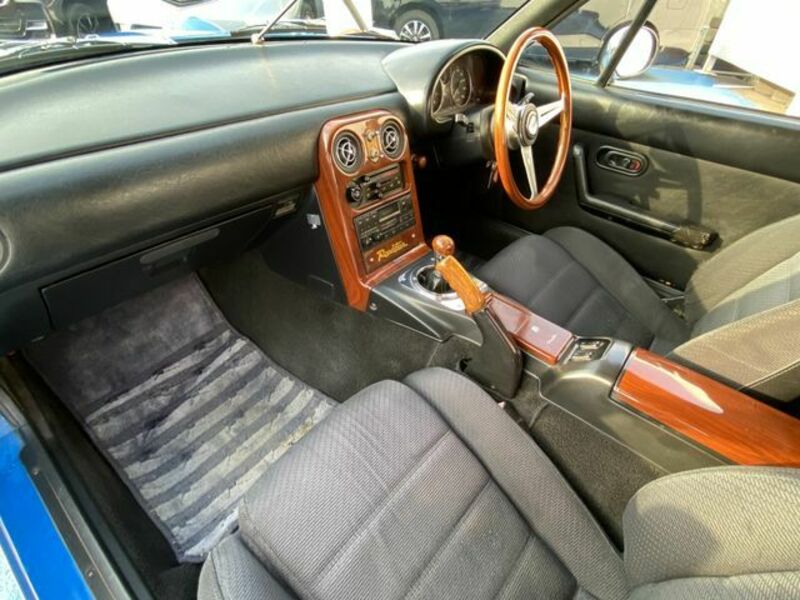 EUNOS ROADSTER-17