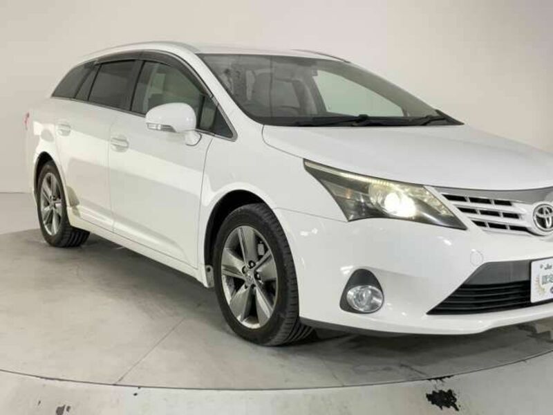 AVENSIS WAGON-4