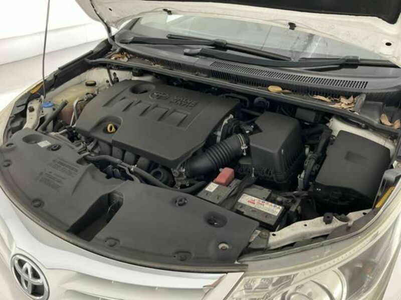 AVENSIS WAGON-13