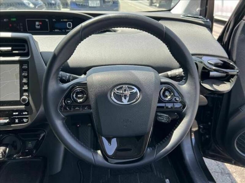 PRIUS-23