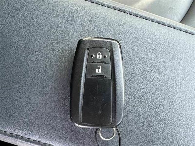 PRIUS-26