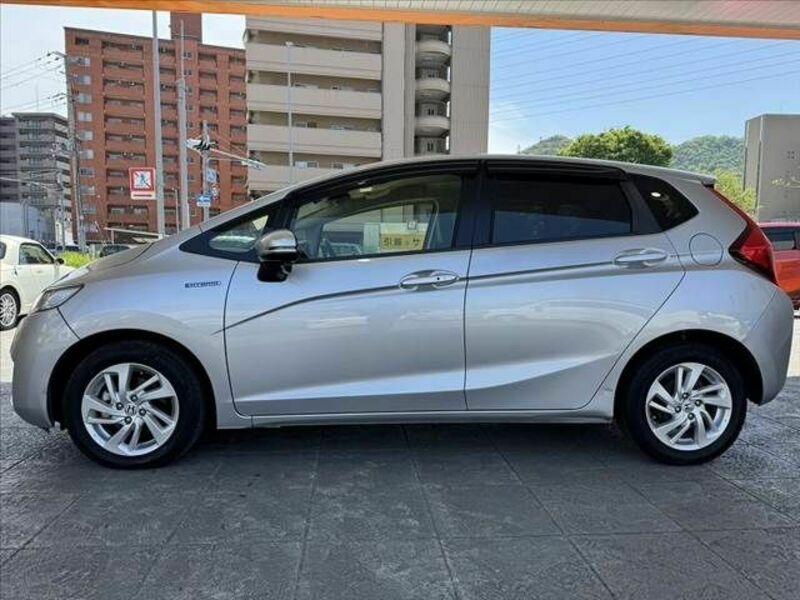 FIT HYBRID-10