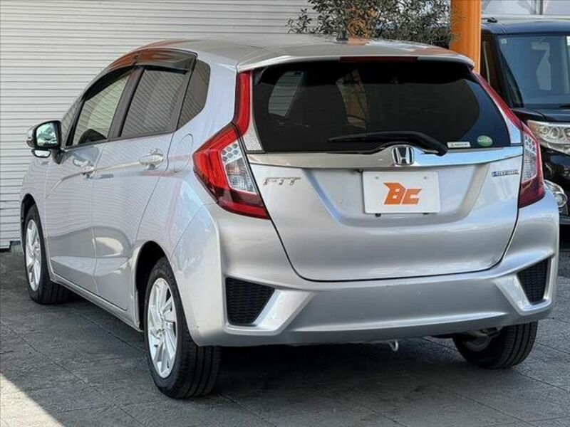FIT HYBRID-12