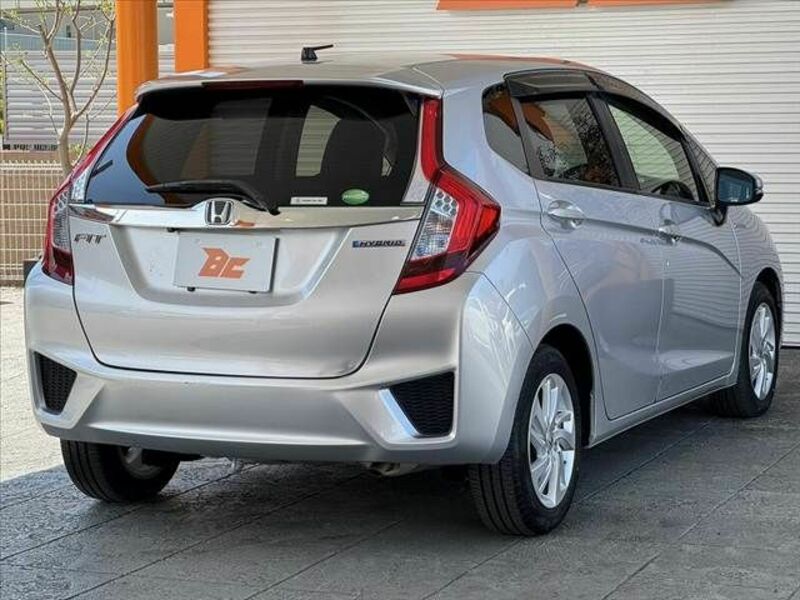 FIT HYBRID-14