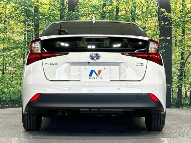 PRIUS-14