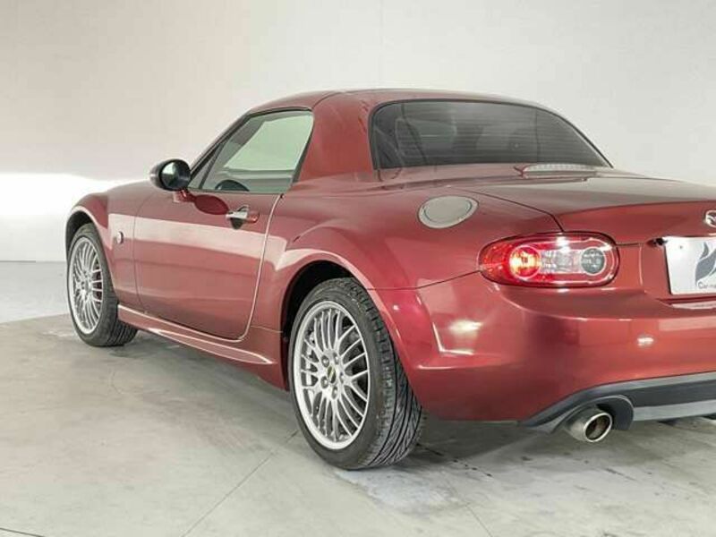 ROADSTER-7