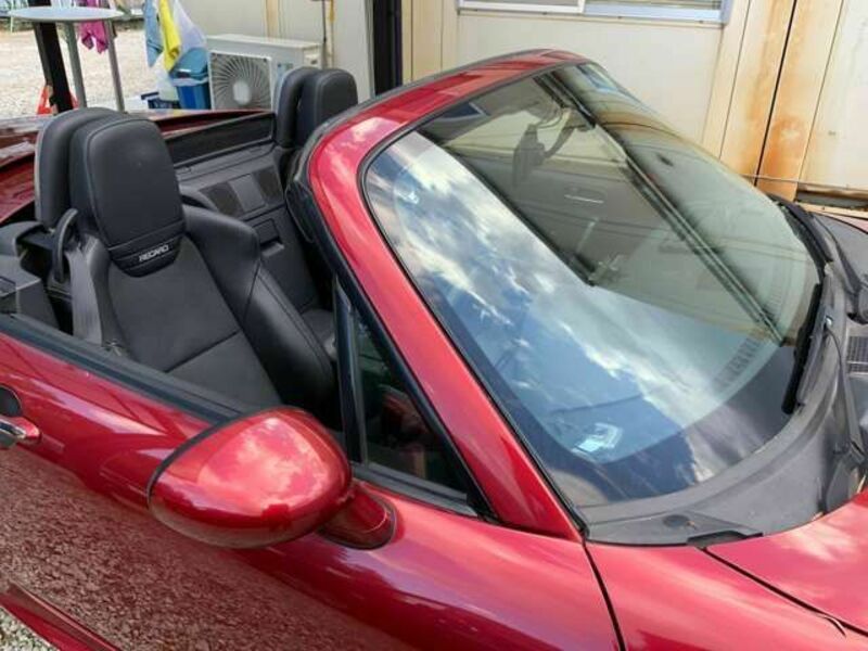 ROADSTER-9