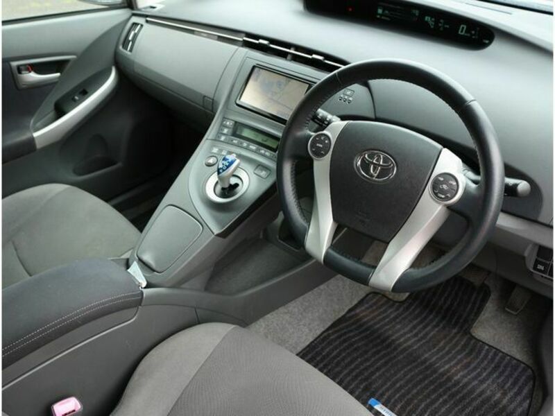 PRIUS-2