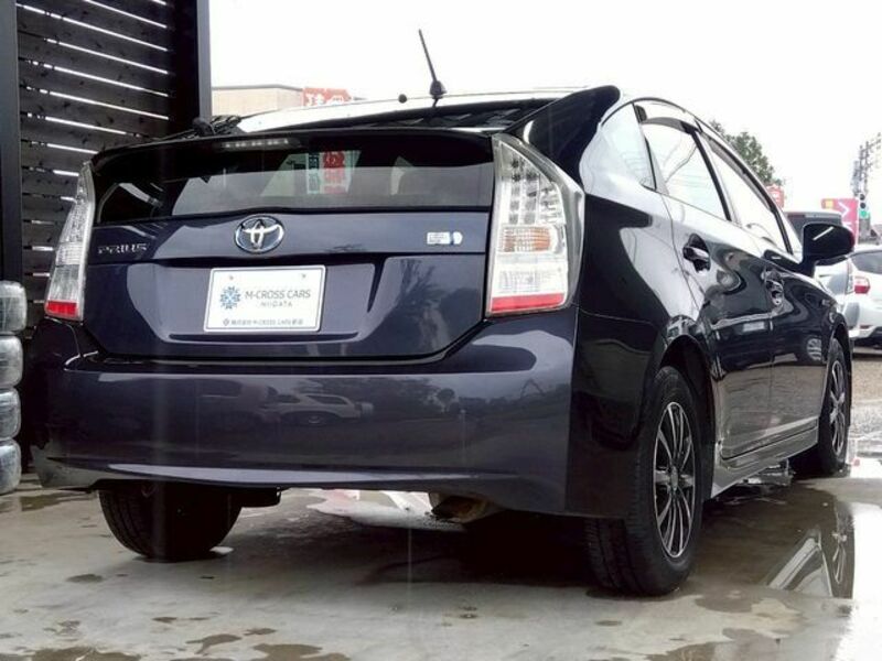 PRIUS-5