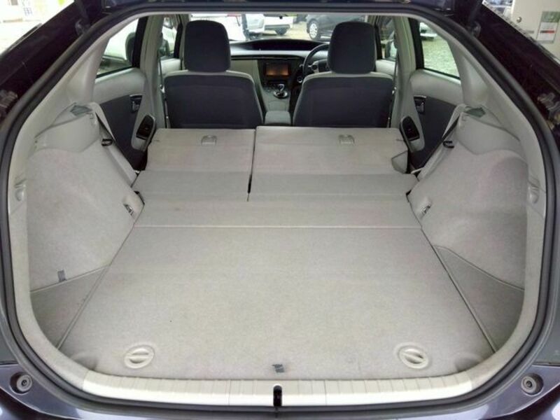 PRIUS-14