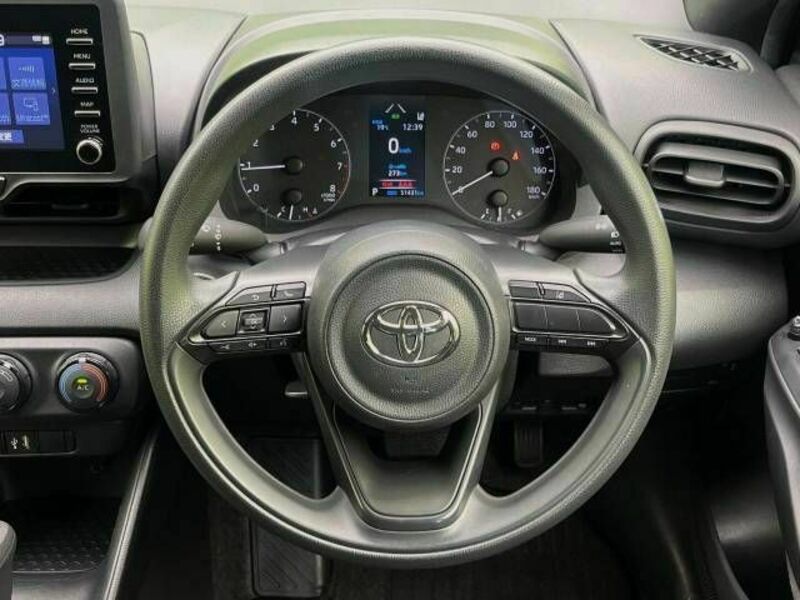 YARIS-10