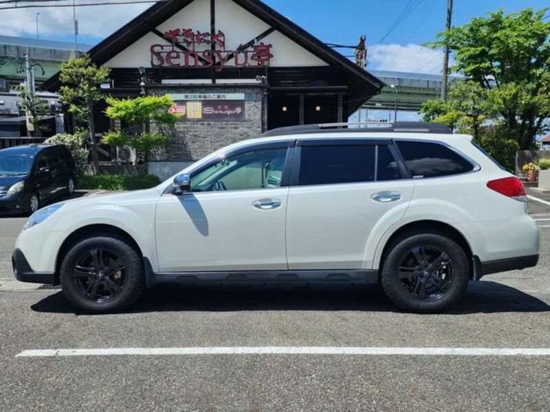 LEGACY OUTBACK-3