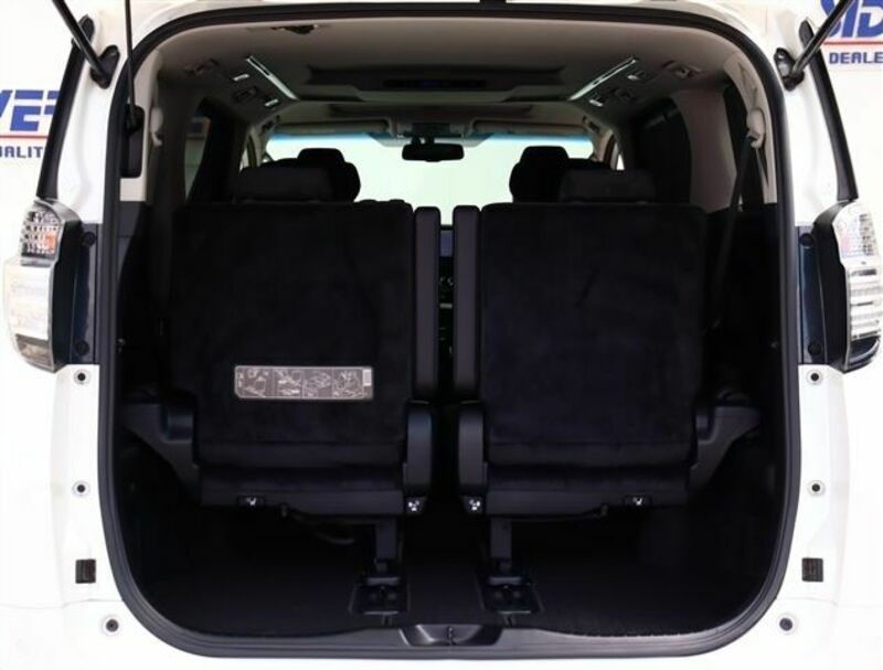 VELLFIRE-9