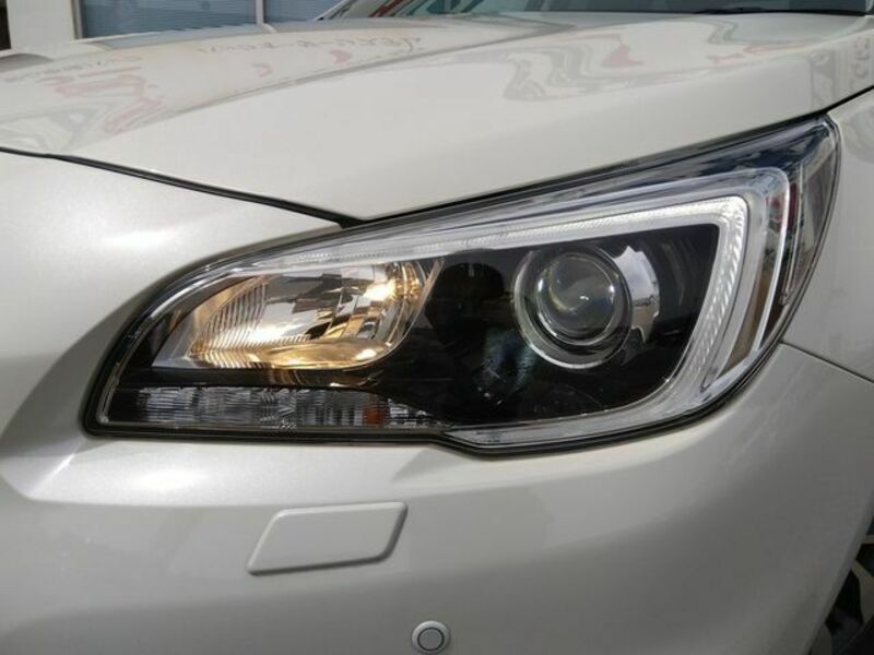 LEGACY OUTBACK-3