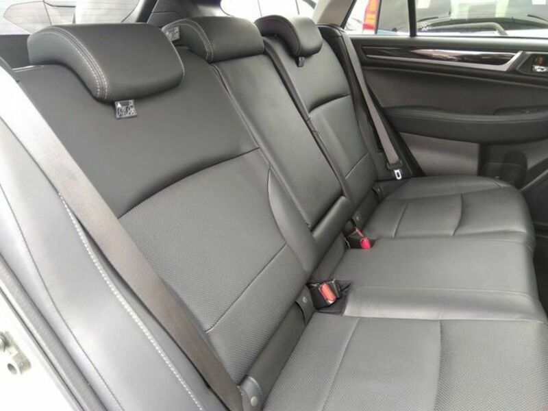 LEGACY OUTBACK-7
