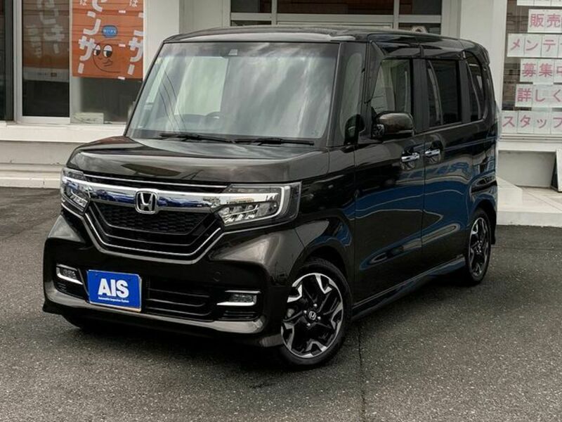 HONDA　N BOX CUSTOM