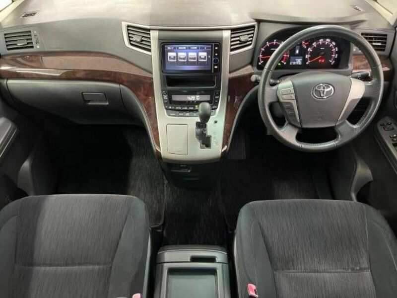 VELLFIRE-1