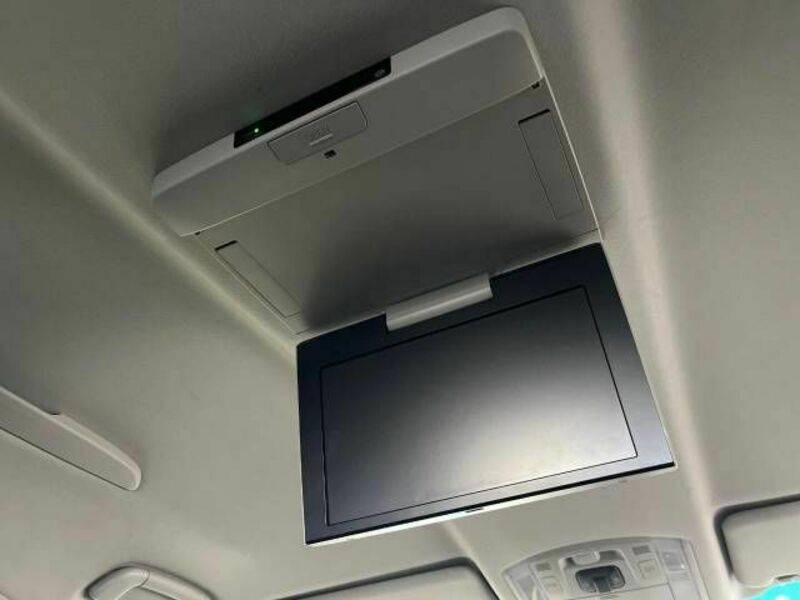 VELLFIRE-2