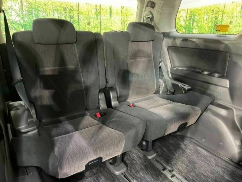 VELLFIRE-9