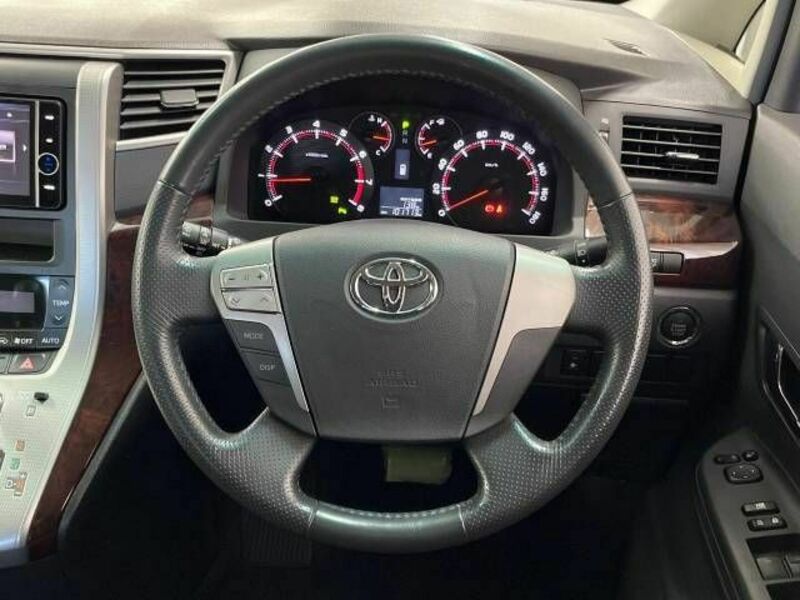 VELLFIRE-11