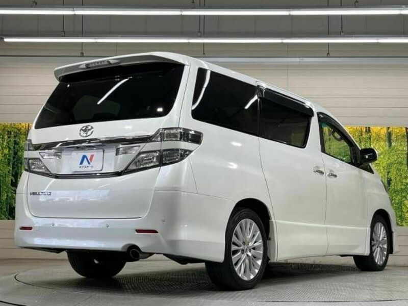 VELLFIRE-17