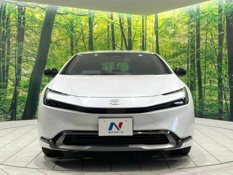 PRIUS-13