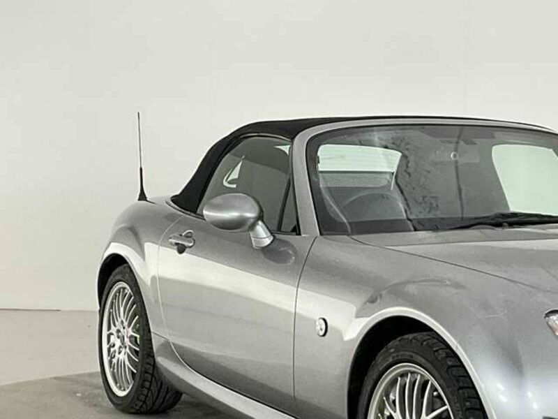 ROADSTER-3