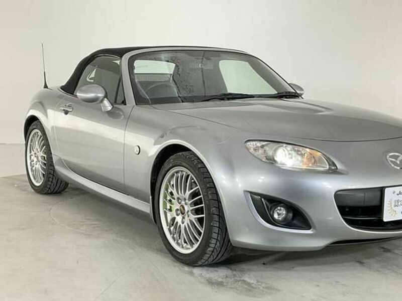 ROADSTER-4