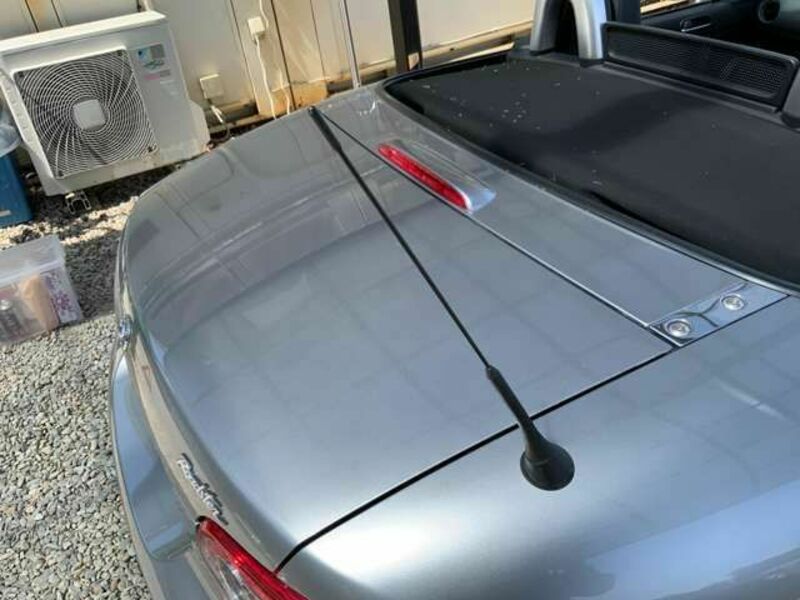 ROADSTER-10
