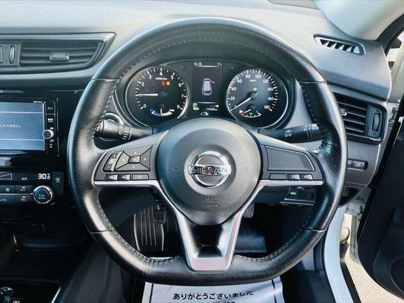 X-TRAIL-8