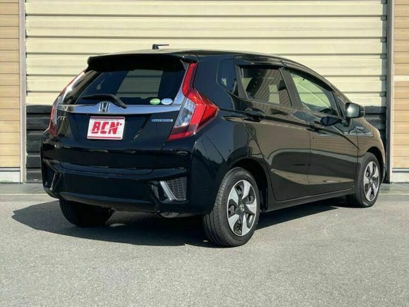 FIT HYBRID-2