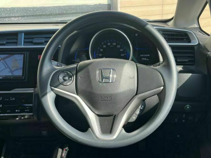 FIT HYBRID-13