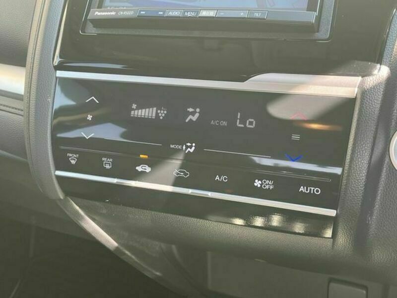 FIT HYBRID-14