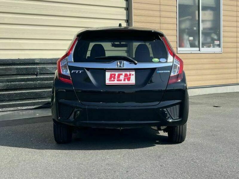 FIT HYBRID-22