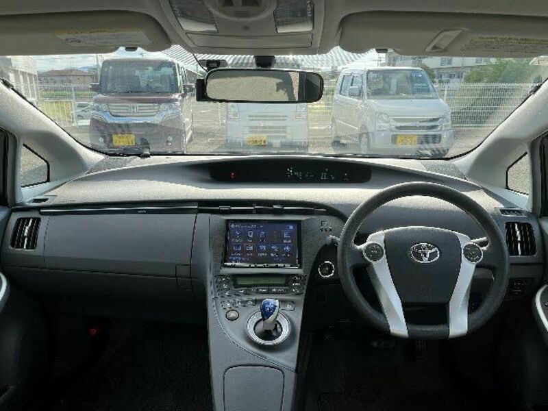 PRIUS-1