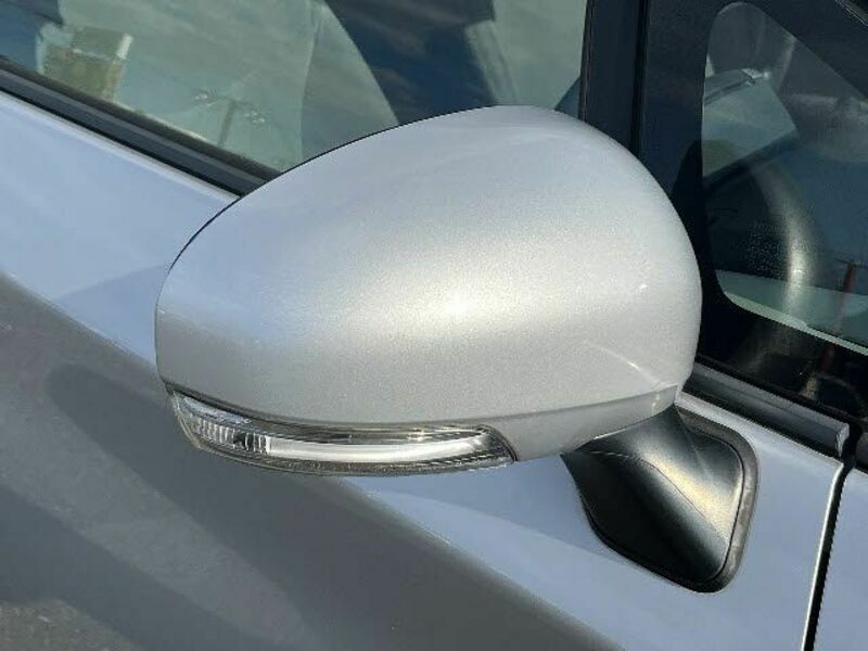 PRIUS-24