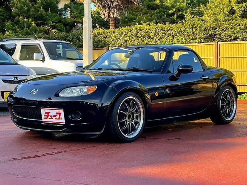 MAZDA　ROADSTER