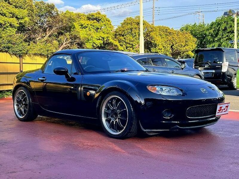 ROADSTER