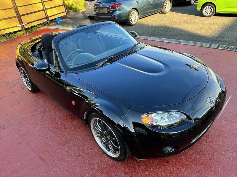 ROADSTER