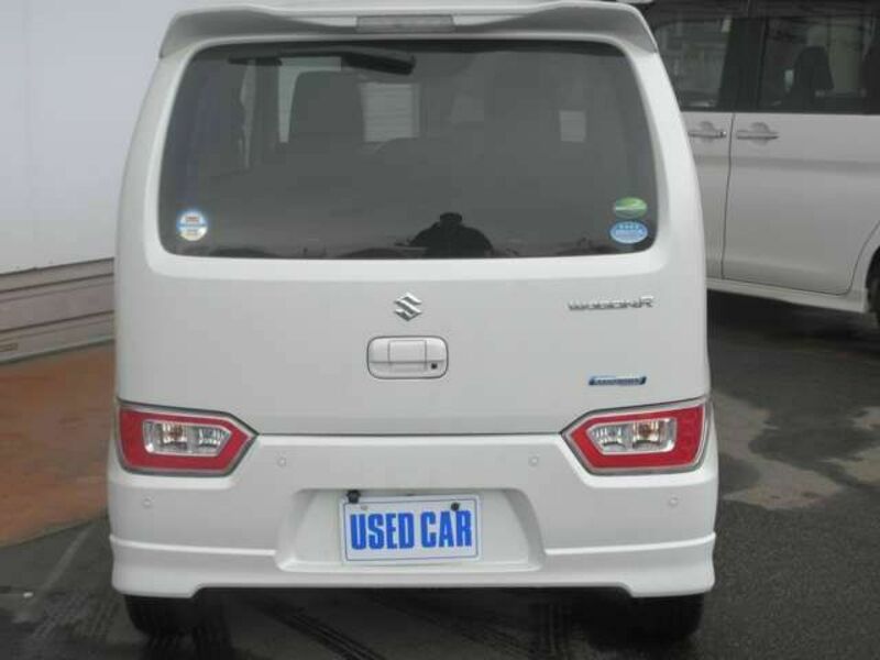 WAGON R-3