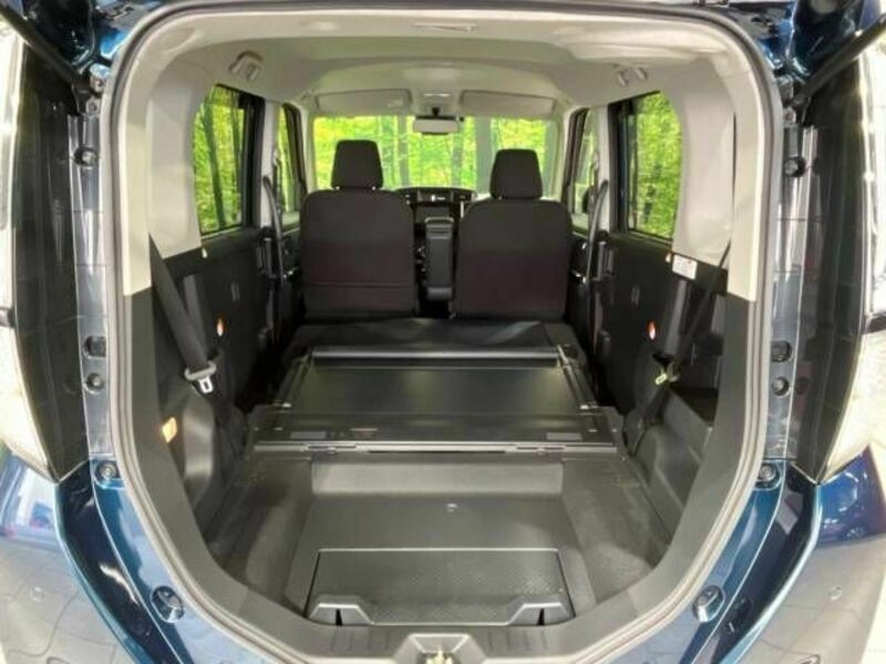 ROOMY-10