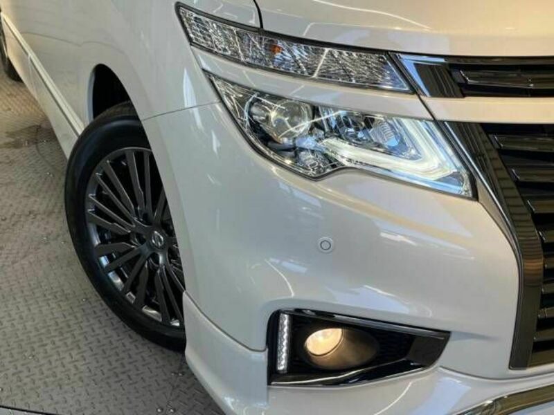 ELGRAND-12
