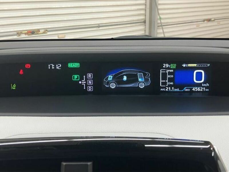 PRIUS-26