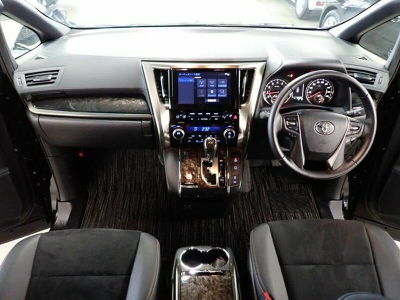 VELLFIRE-2