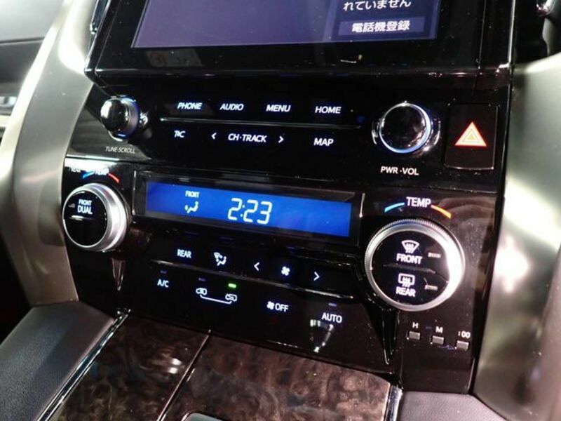 VELLFIRE-20