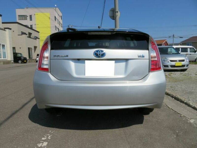 PRIUS-2