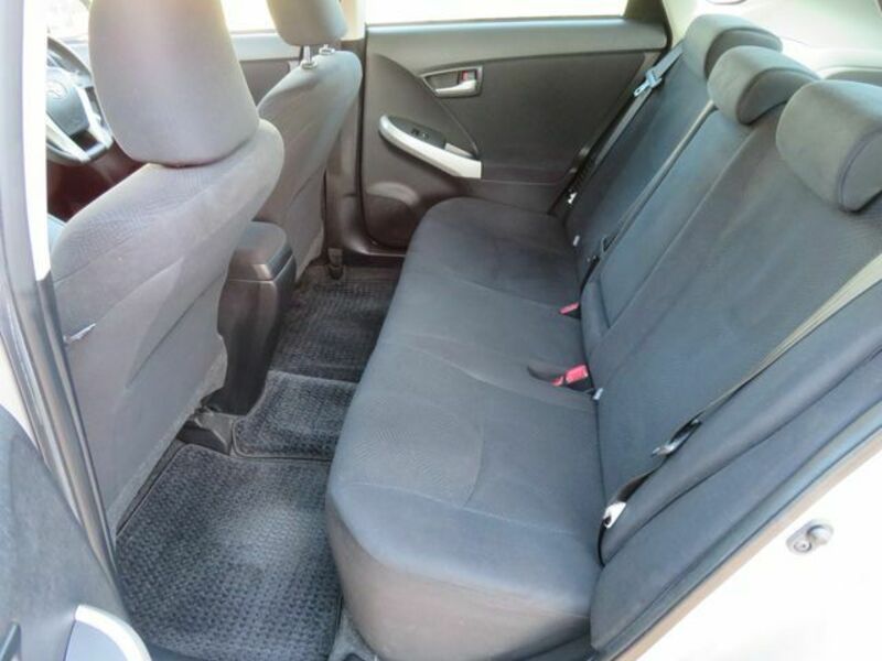 PRIUS-14
